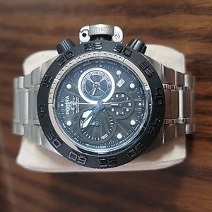 Invicta SubAqua Noma IV